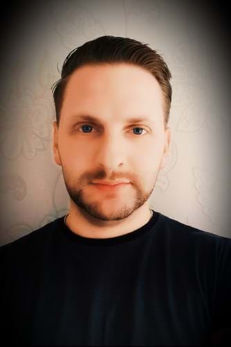 Ask a patient: Hayden’s LASIK story